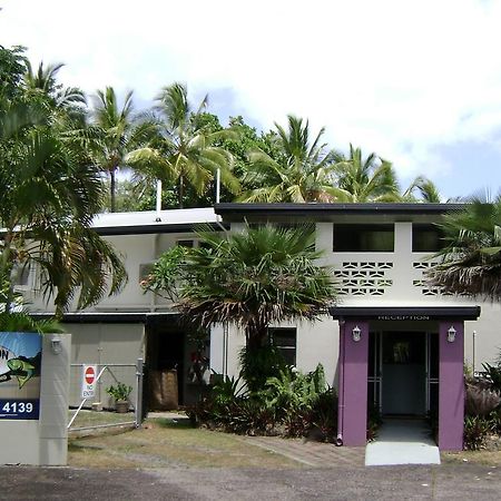 Bramston Beach Motel Bagian luar foto