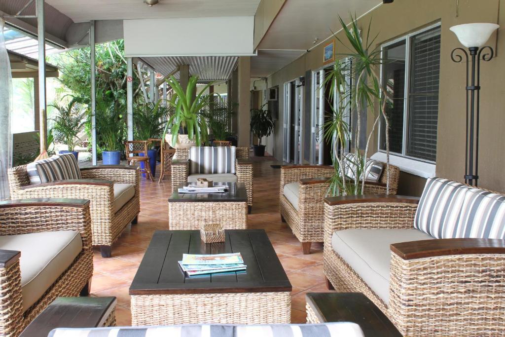 Bramston Beach Motel Bagian luar foto