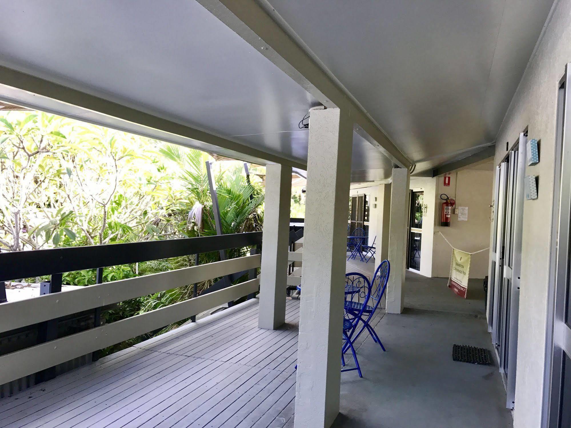 Bramston Beach Motel Bagian luar foto